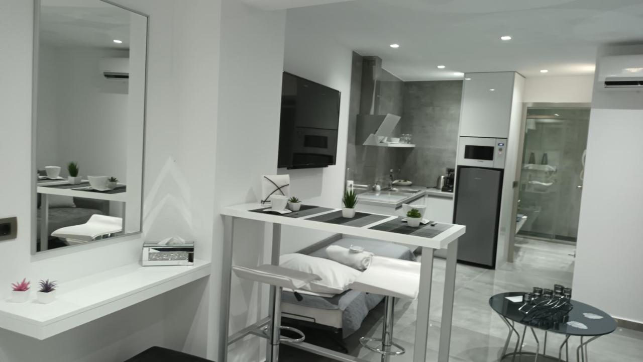 Km Luxury Apart Downtown Heraclión Exterior foto