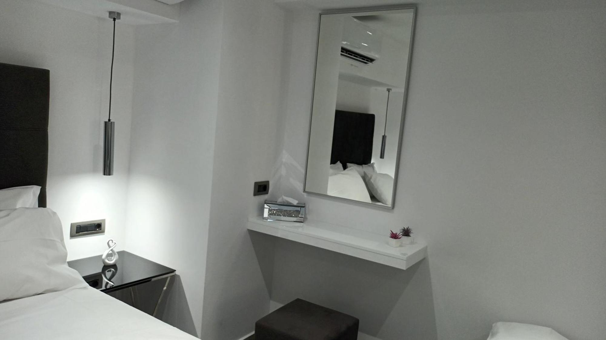 Km Luxury Apart Downtown Heraclión Exterior foto